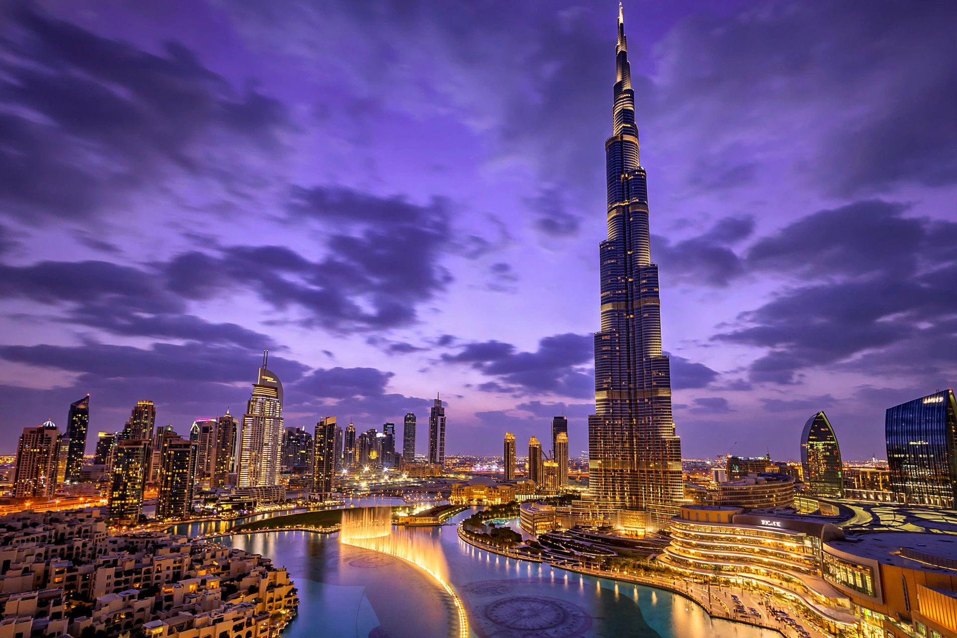 Private jet charter to Dubai
